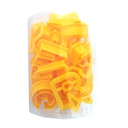 کاتر پلاستیکی طرح حروف لاتین  کد C1022